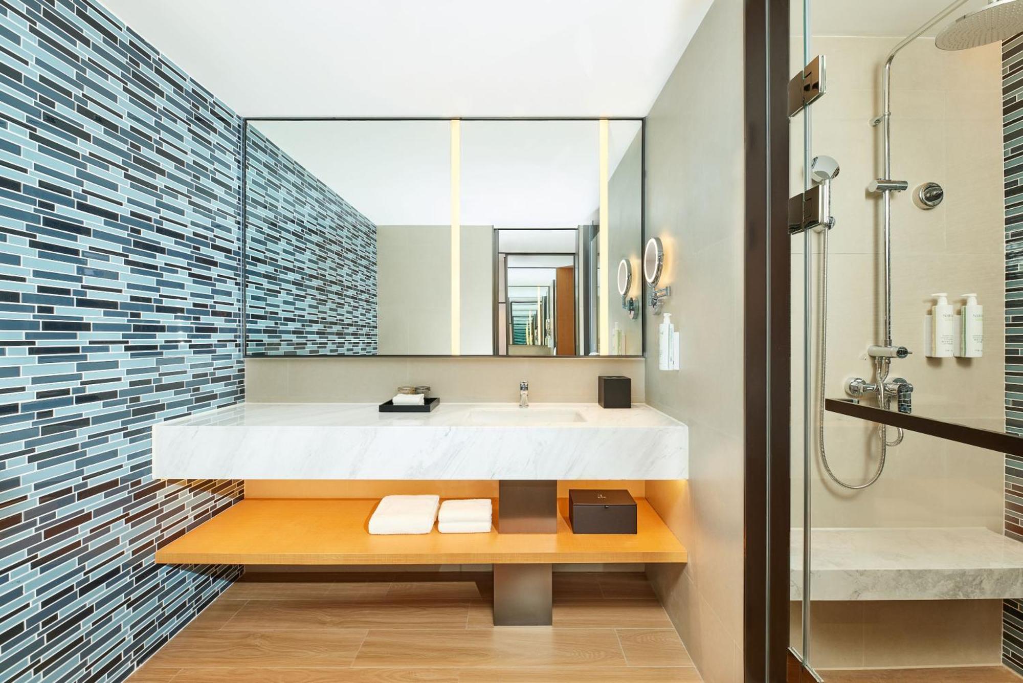 Fairfield By Marriott Guangzhou Konggang Hotell Exteriör bild