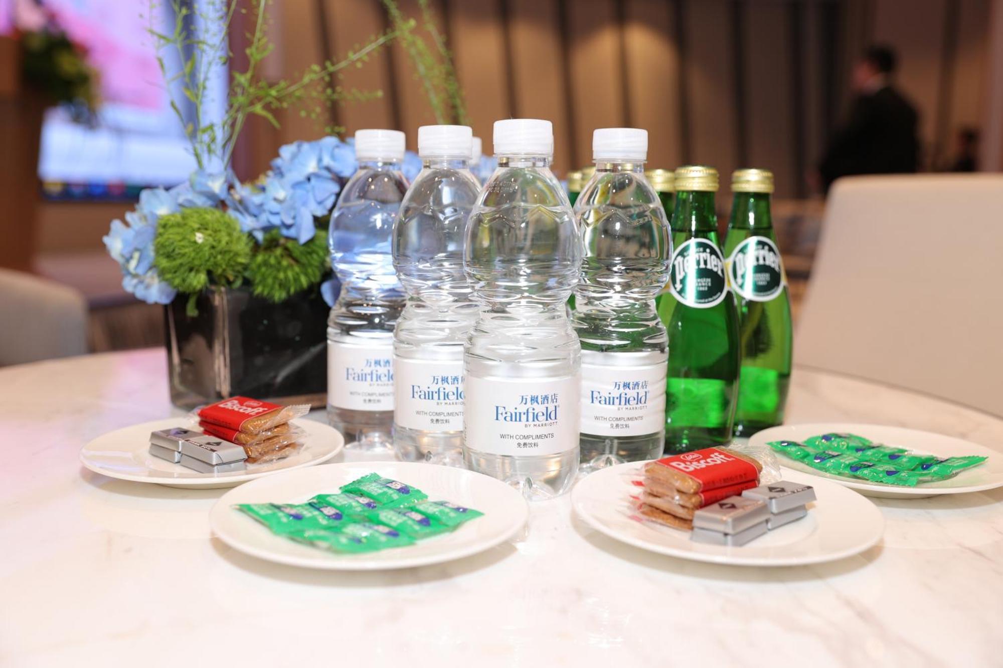 Fairfield By Marriott Guangzhou Konggang Hotell Exteriör bild