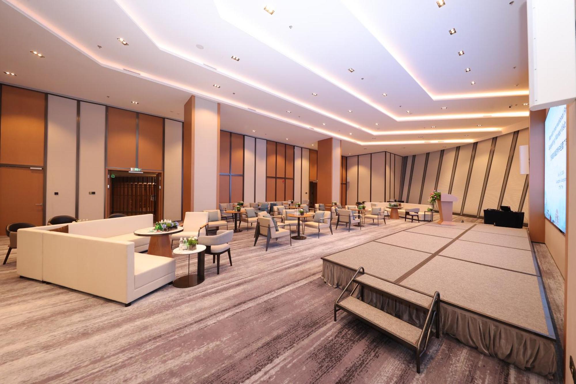 Fairfield By Marriott Guangzhou Konggang Hotell Exteriör bild