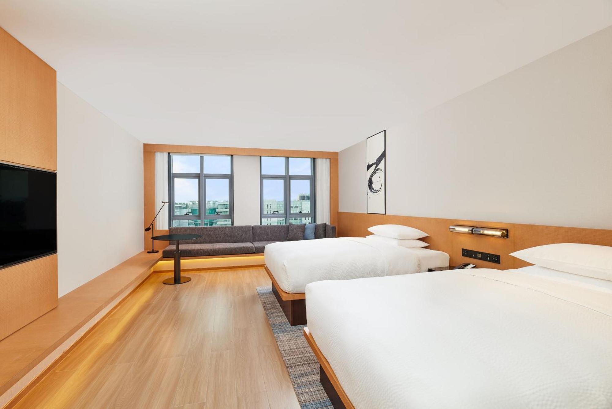 Fairfield By Marriott Guangzhou Konggang Hotell Exteriör bild