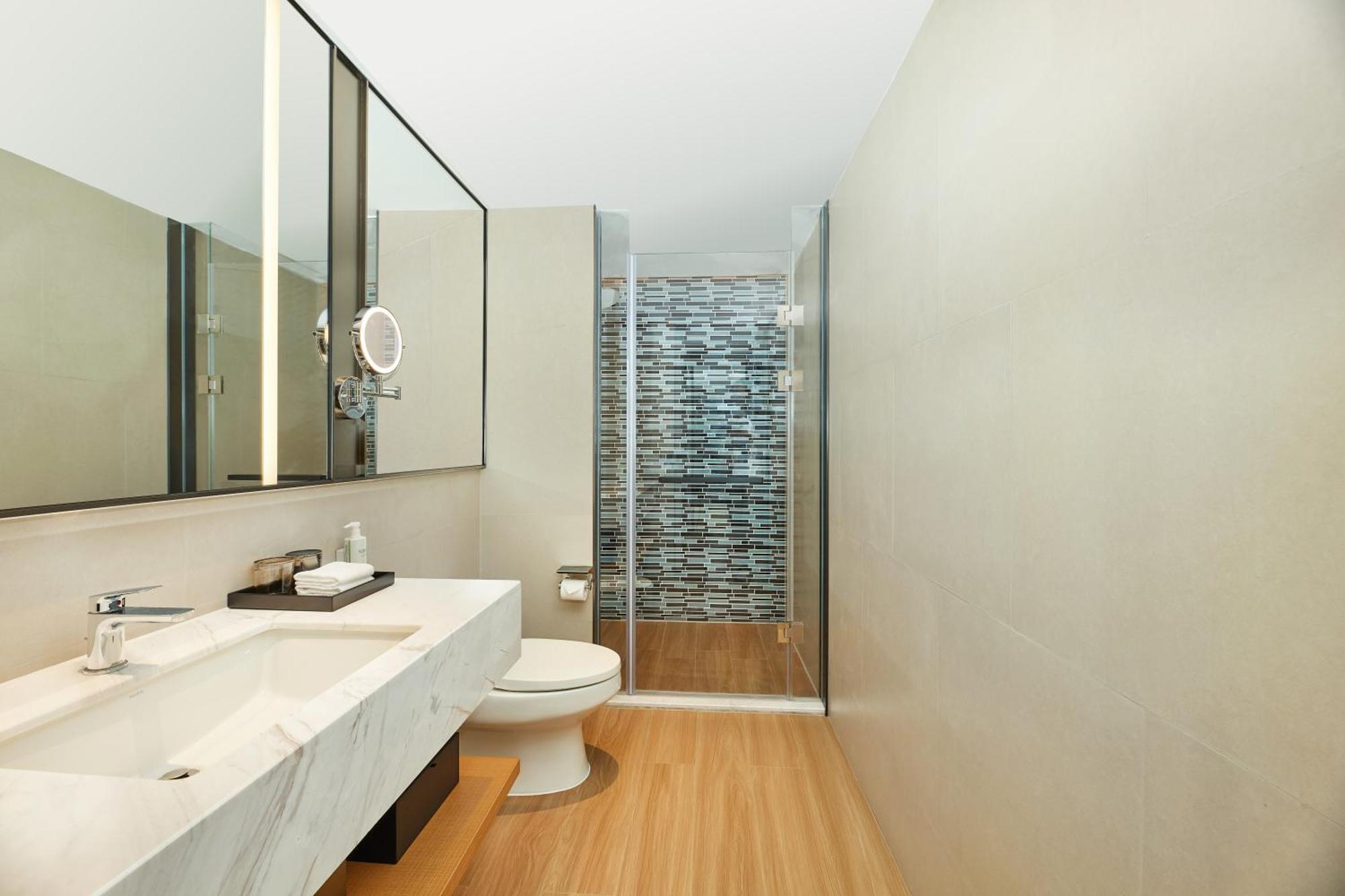 Fairfield By Marriott Guangzhou Konggang Hotell Exteriör bild