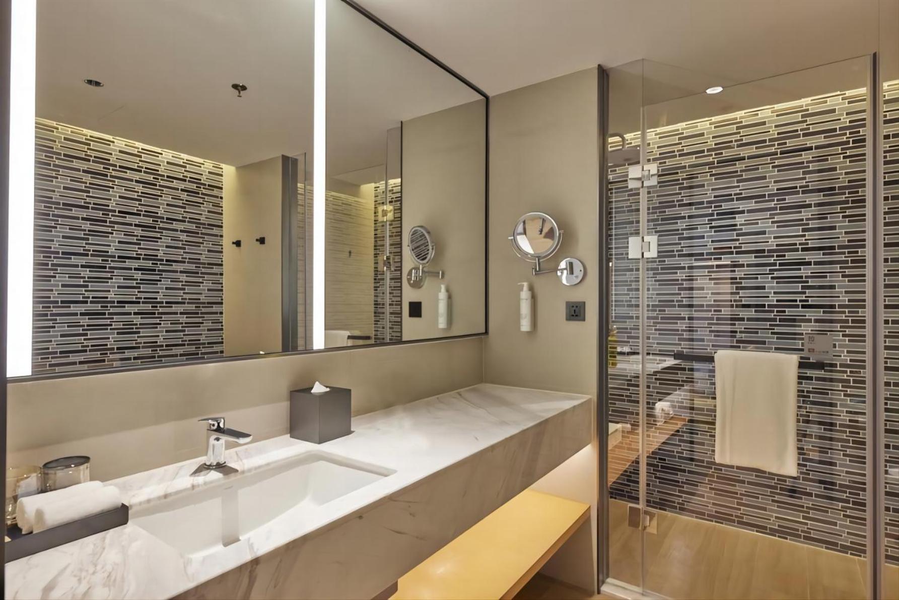 Fairfield By Marriott Guangzhou Konggang Hotell Exteriör bild