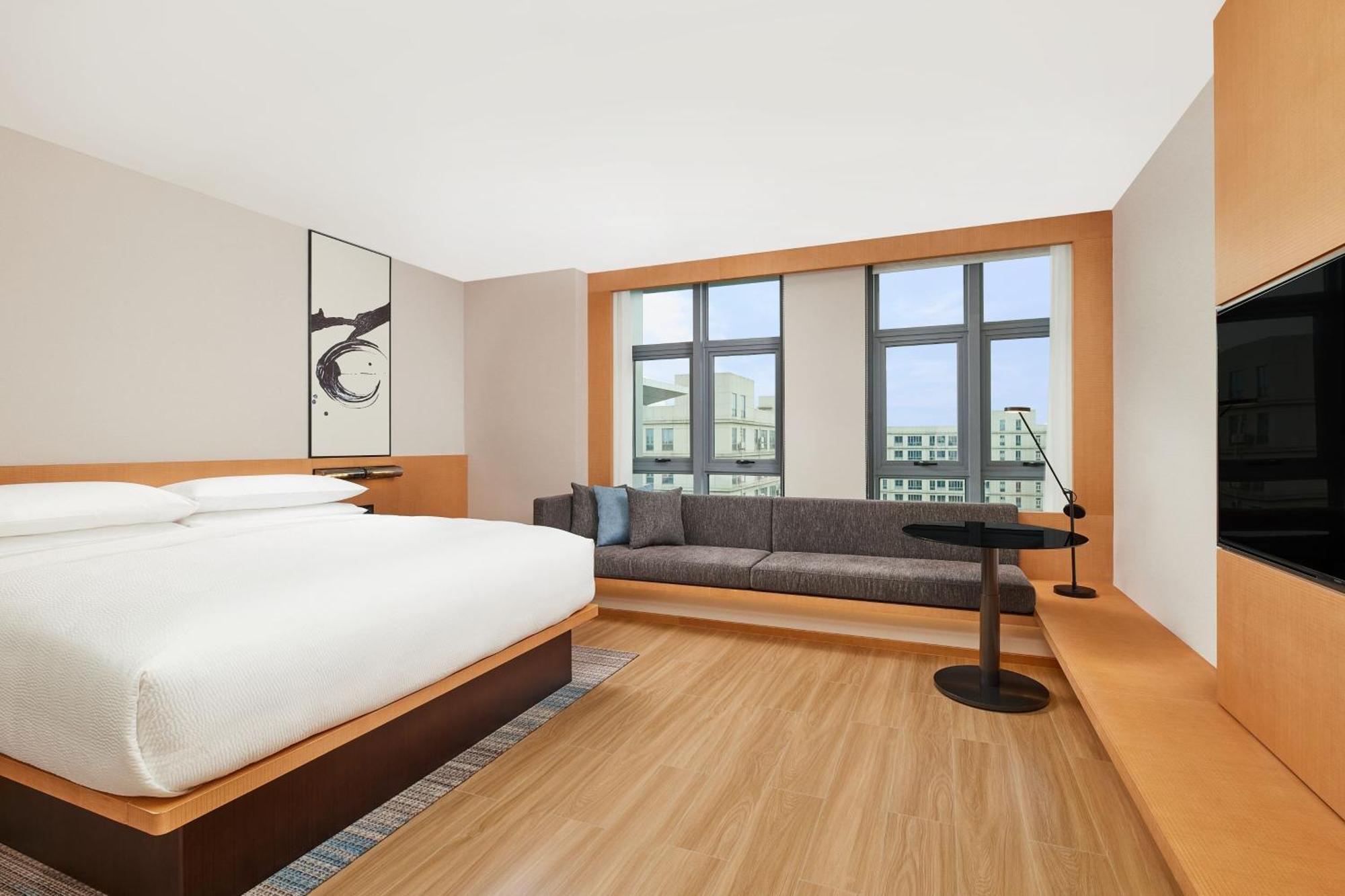 Fairfield By Marriott Guangzhou Konggang Hotell Exteriör bild
